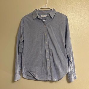 Everlane button down, size 2